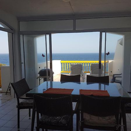 Ballito 69 Perissa Santorini Sea View, Walk To Beach -Family Only Extérieur photo