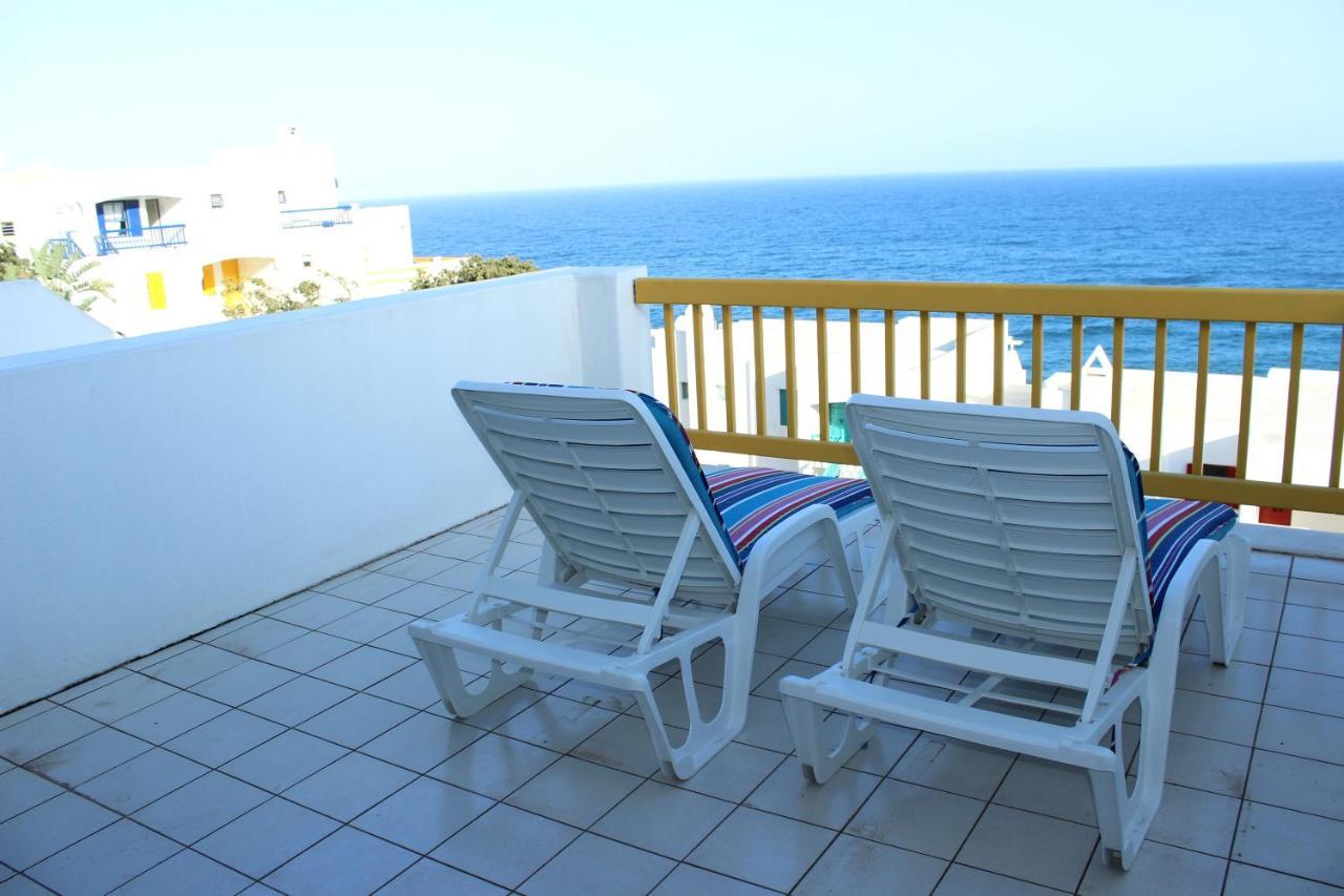 Ballito 69 Perissa Santorini Sea View, Walk To Beach -Family Only Extérieur photo